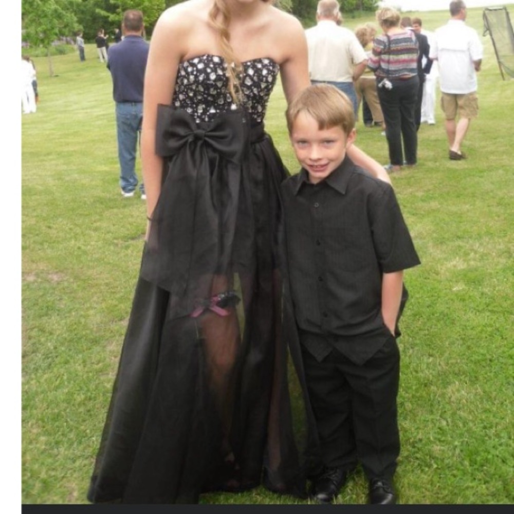 Beautiful Prom or fancy dress